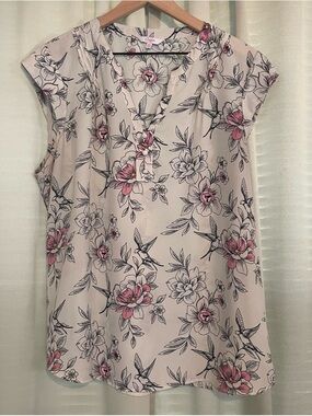 Candie’s Floral Size XXL 2010’s Tank Top Blouse